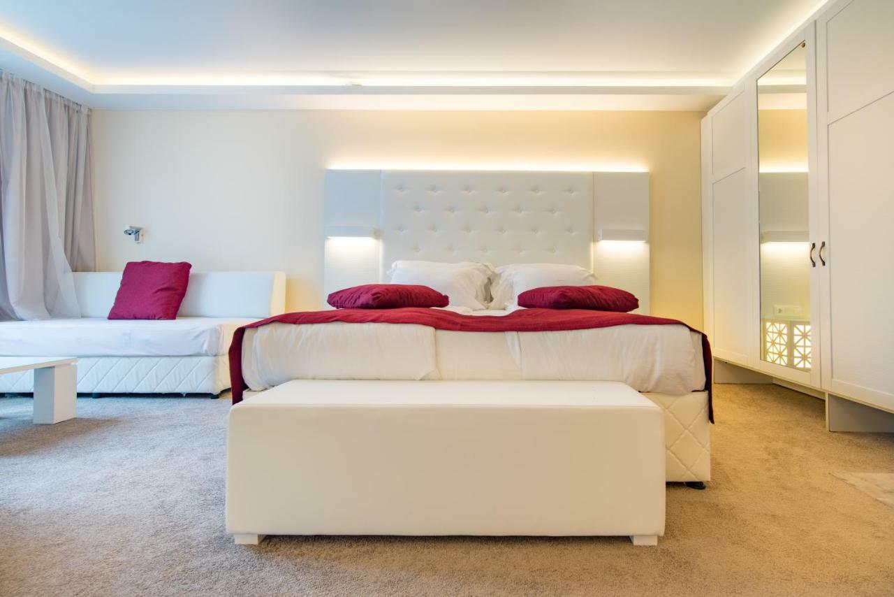 Hotel Perla Beach Luxury Primorsko Exteriér fotografie